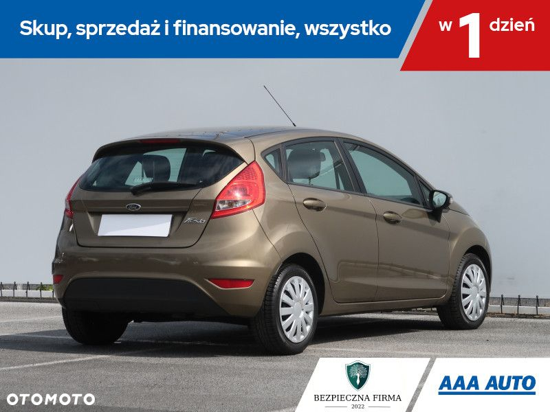 Ford Fiesta - 6