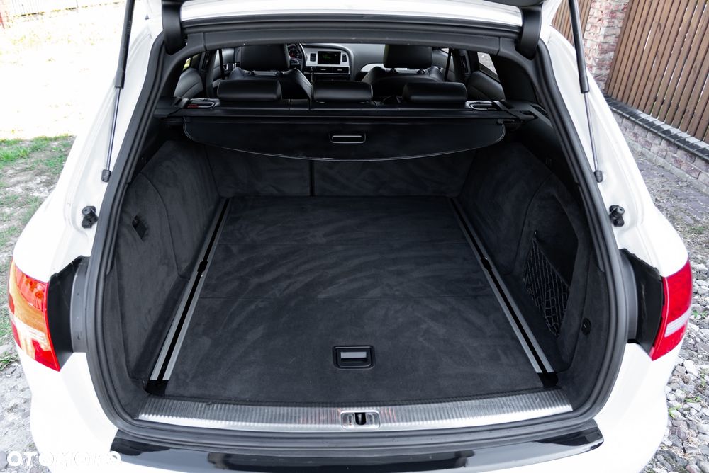 Audi A6 Avant 3.0 TDI DPF quattro tiptronic - 39