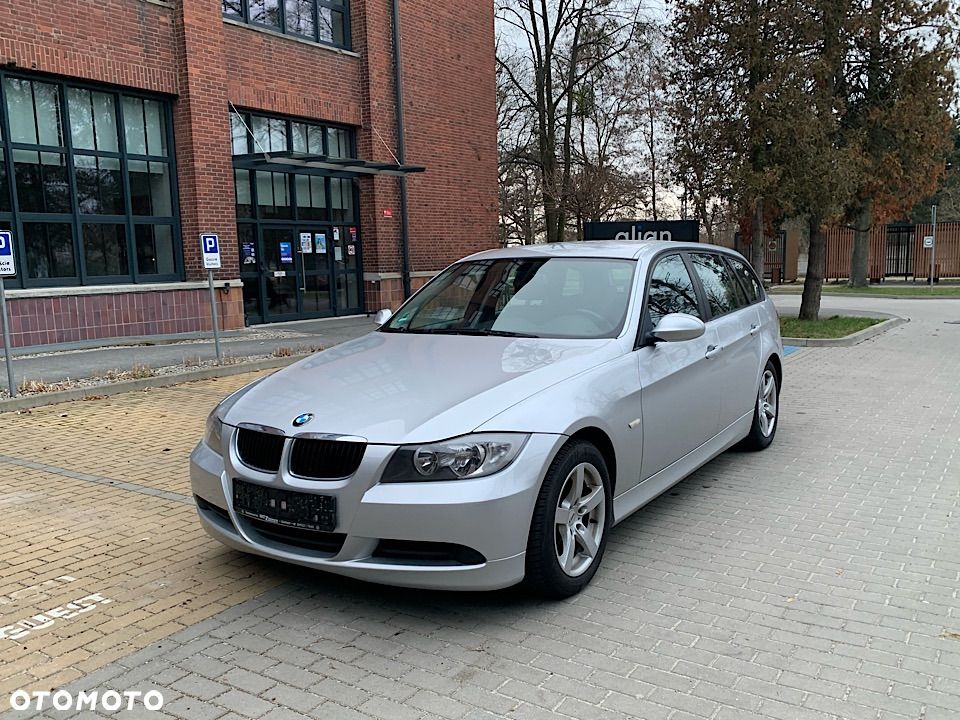 BMW Seria 3 - 1