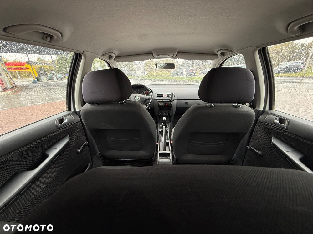 Skoda Fabia - 20