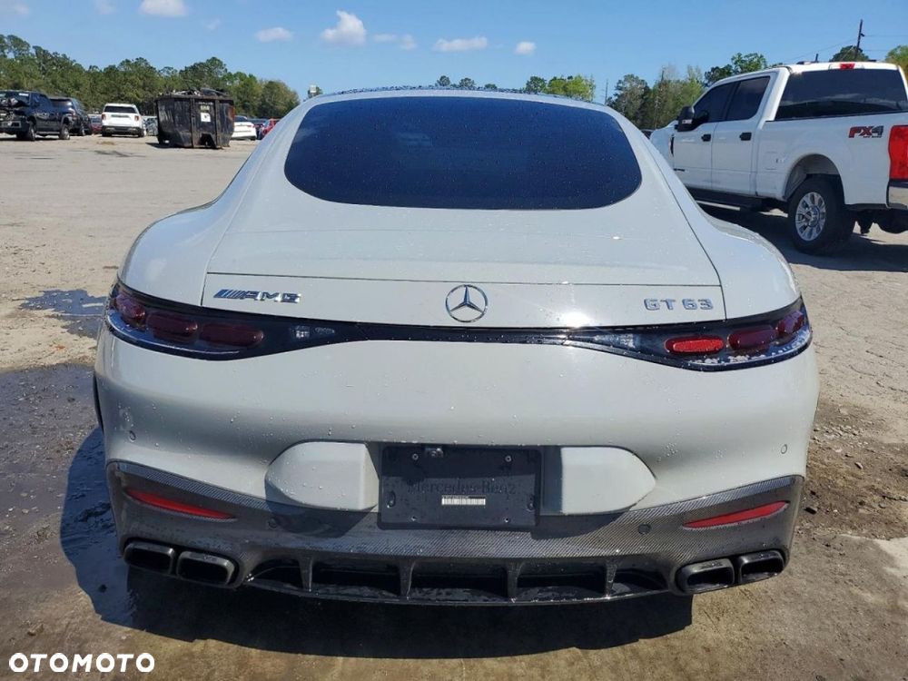 Mercedes-Benz AMG GT - 3