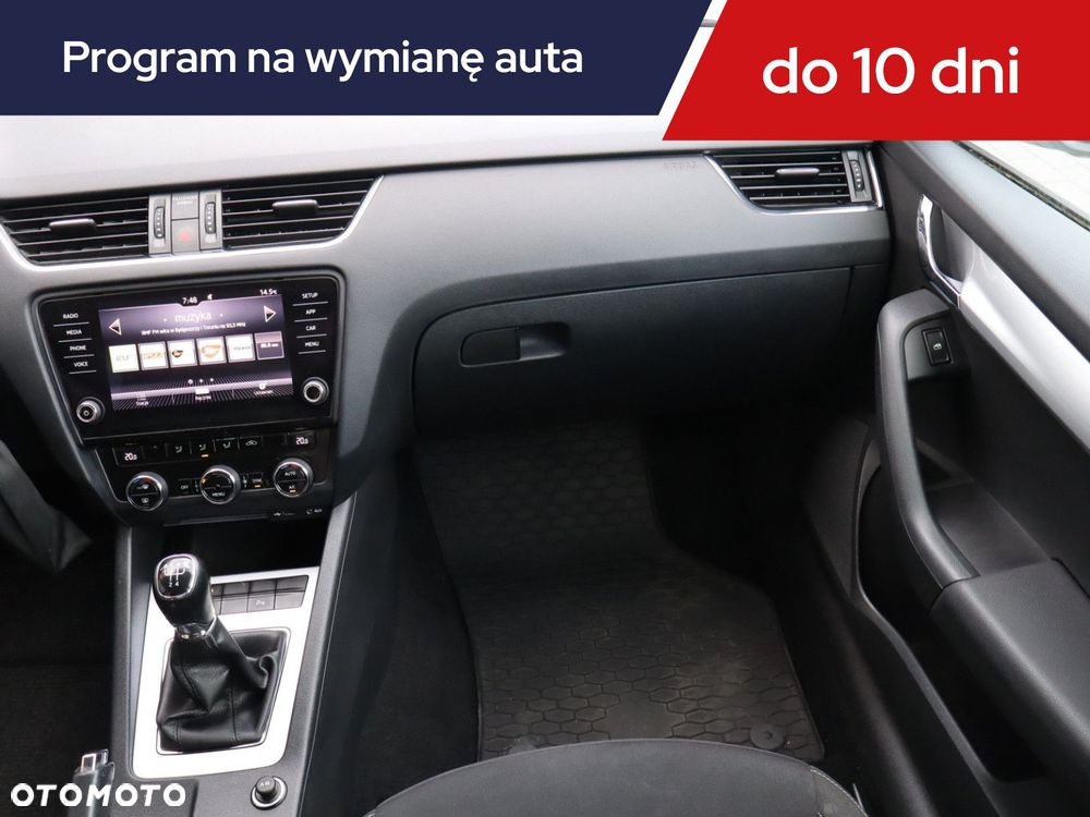 Skoda Octavia - 10