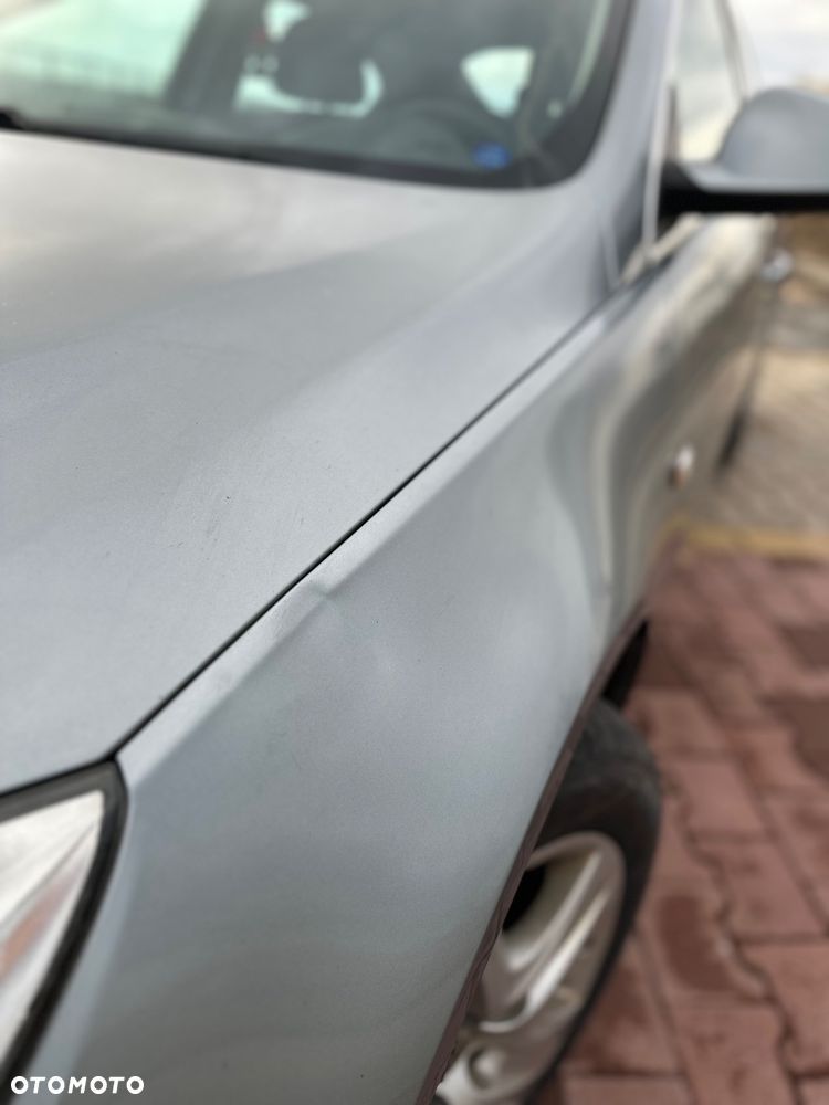 Opel Insignia 1.6 Design Edition - 19