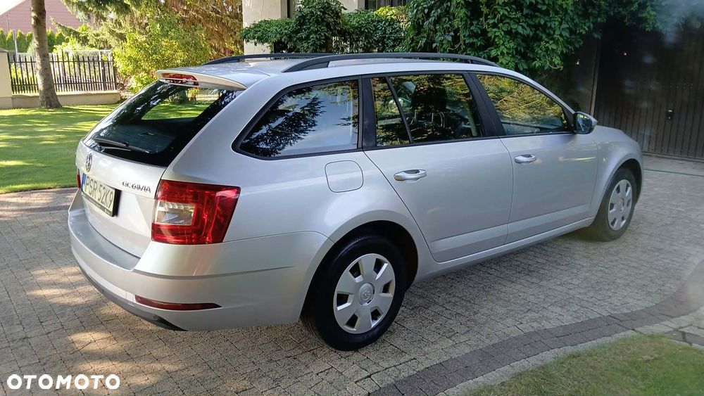 Skoda Octavia 1.6 TDI Active - 23