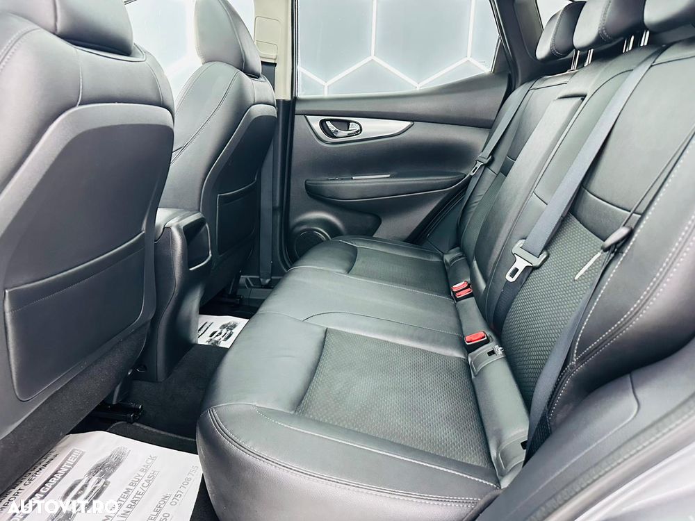 Nissan Qashqai 1.3 DIG-T TEKNA - 16