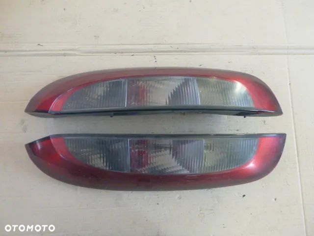 LAMPA LEWY TYŁ PRAWY TYŁ OPEL CORSA C KPL - 2
