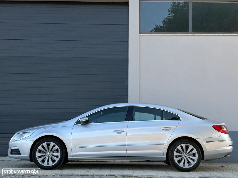 VW Passat CC 2.0 TDi BlueMotion - 39