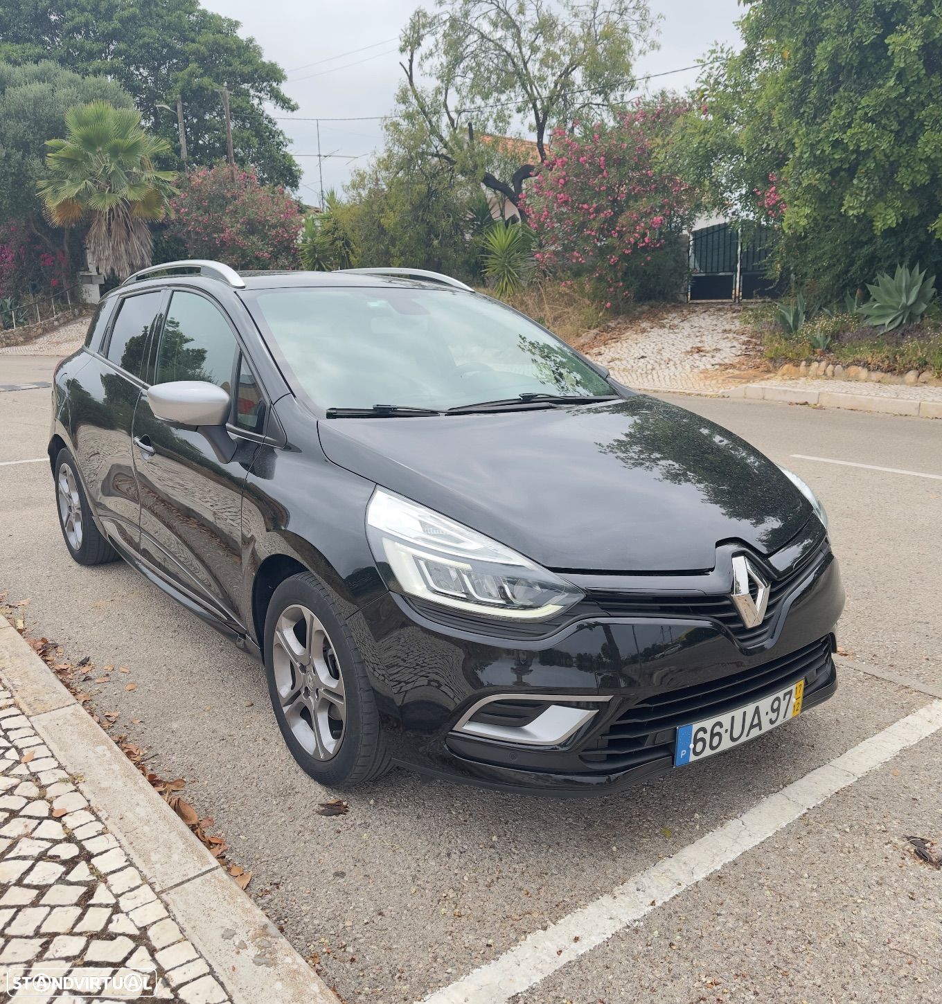 Renault Clio Sport Tourer 1.2 TCe GT Line - 1