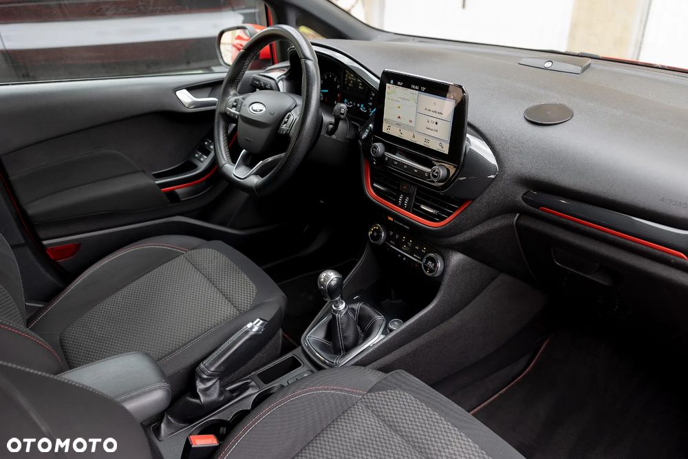 Ford Fiesta 1.0 EcoBoost ST-Line - 17