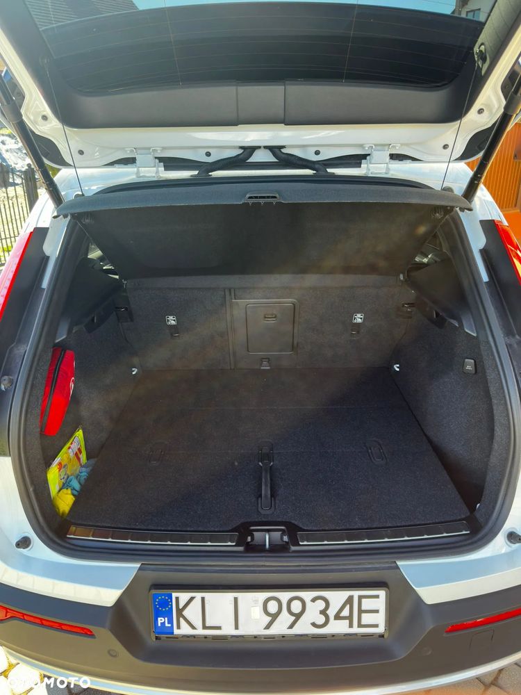 Volvo XC 40 B5 B AWD Ultimate Bright - 27