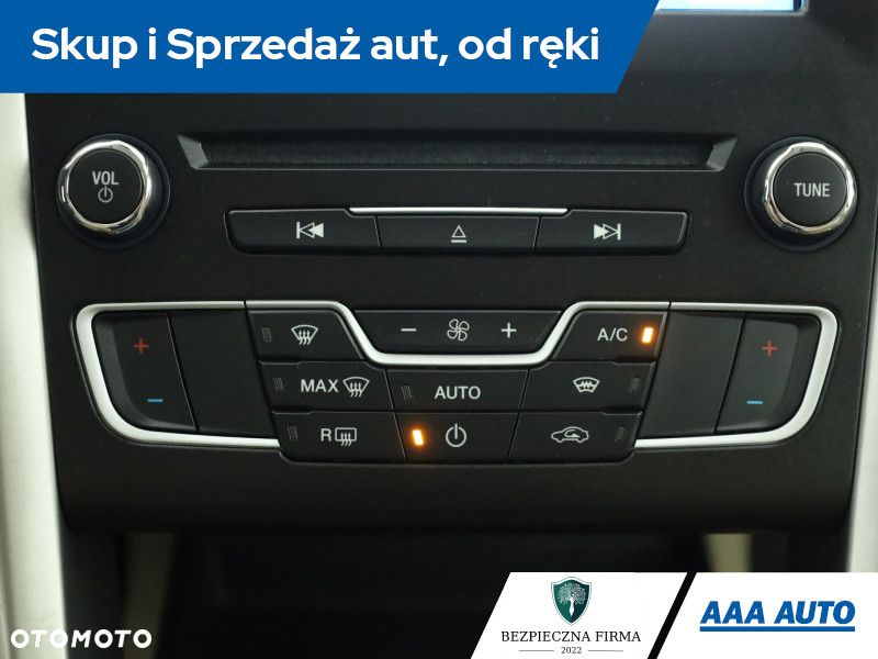 Ford Mondeo - 14