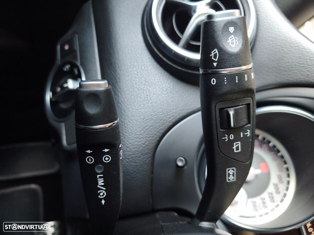 Mercedes-Benz CLA 200 - 14