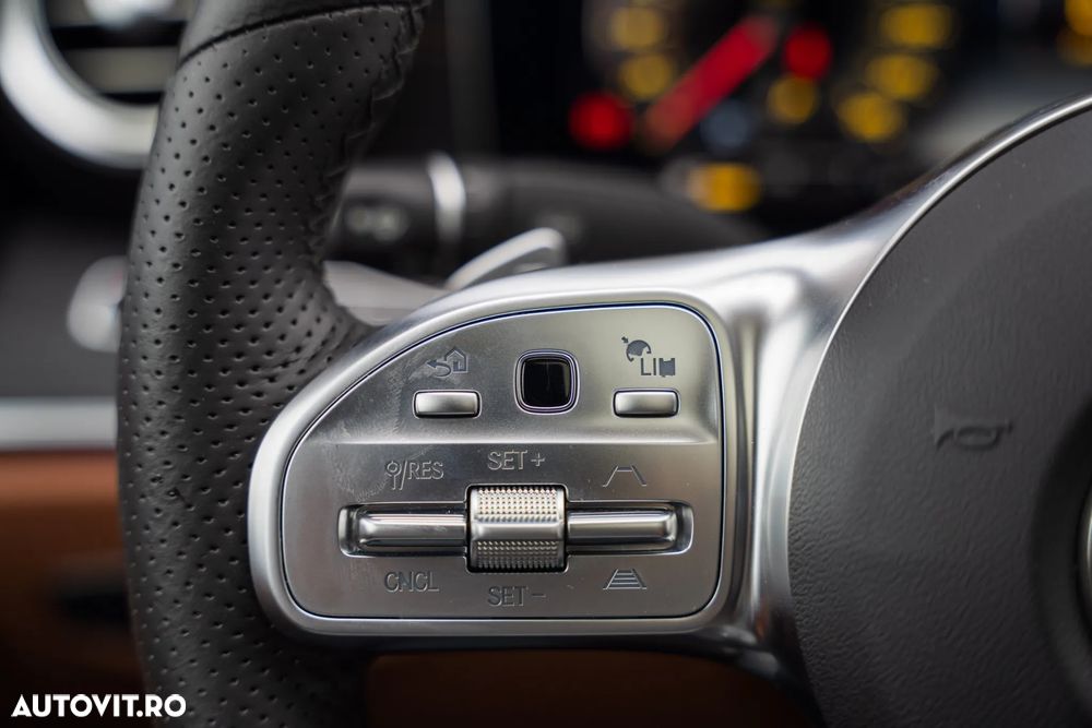 Mercedes-Benz E 300 9G-TRONIC AMG Line - 26