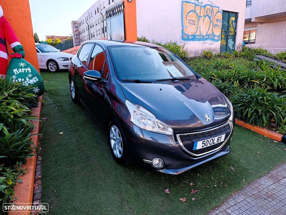Peugeot 208 1.2 VTi SE Style - 2