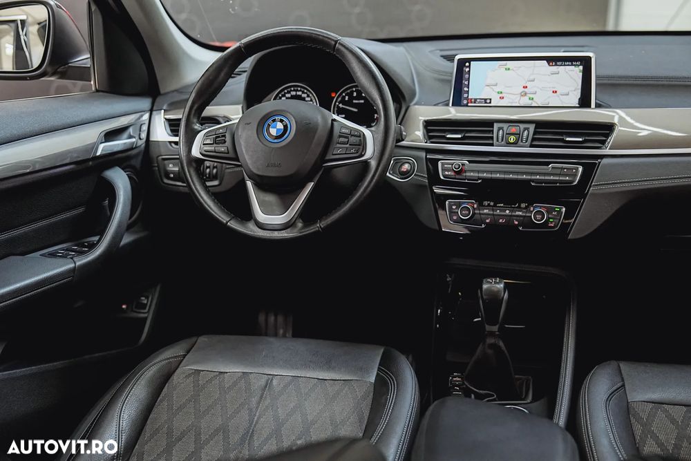 BMW X1 xDrive25e Sport Line - 11