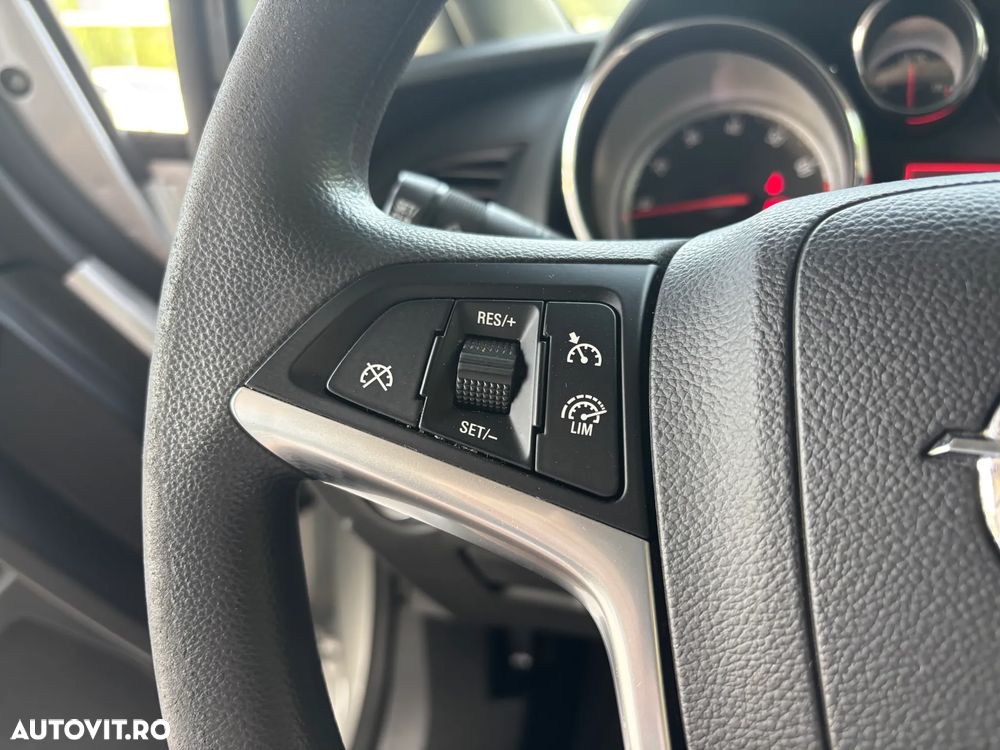 Opel Astra 1.6 TWINPORT ECOTEC Active - 15