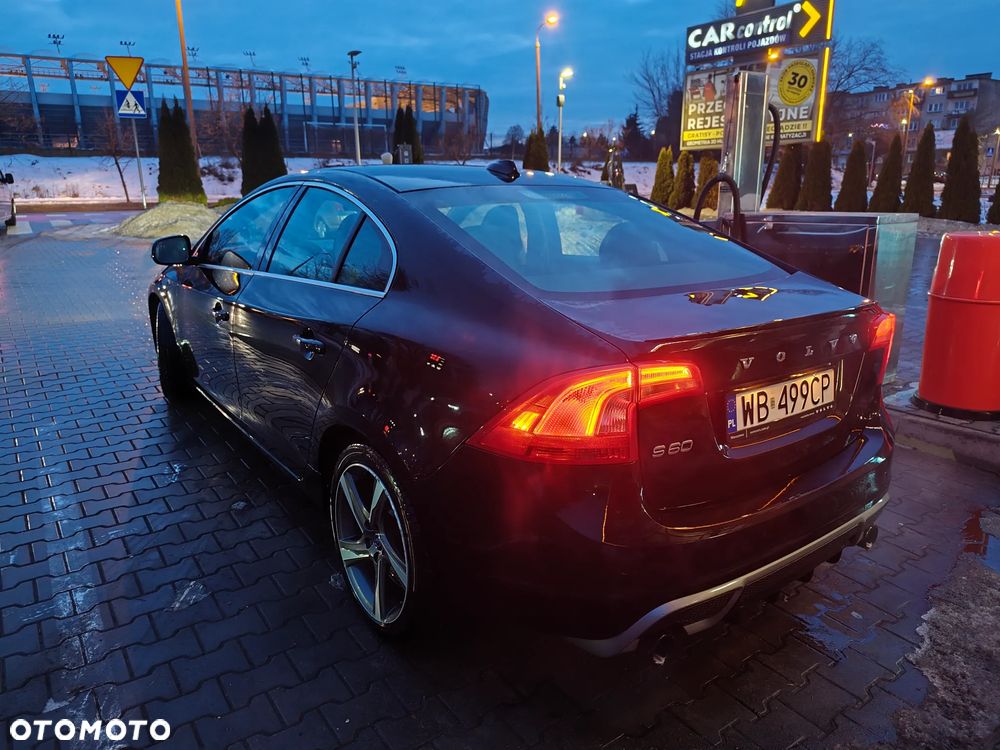 Volvo S60 - 3