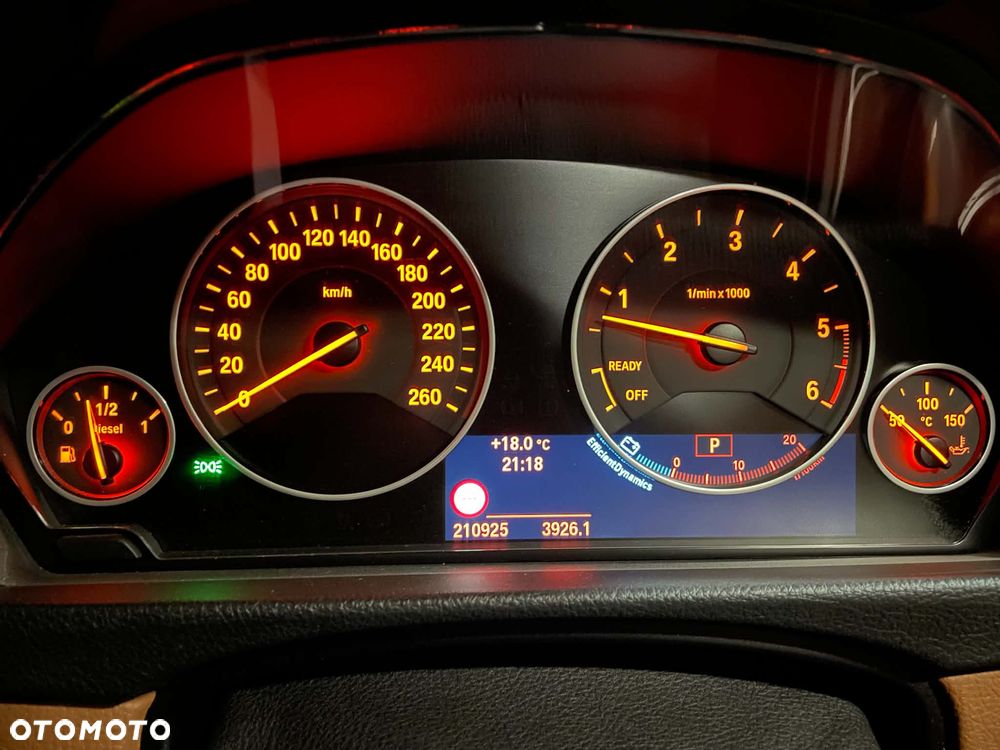 BMW Seria 3 330d Luxury Line - 14