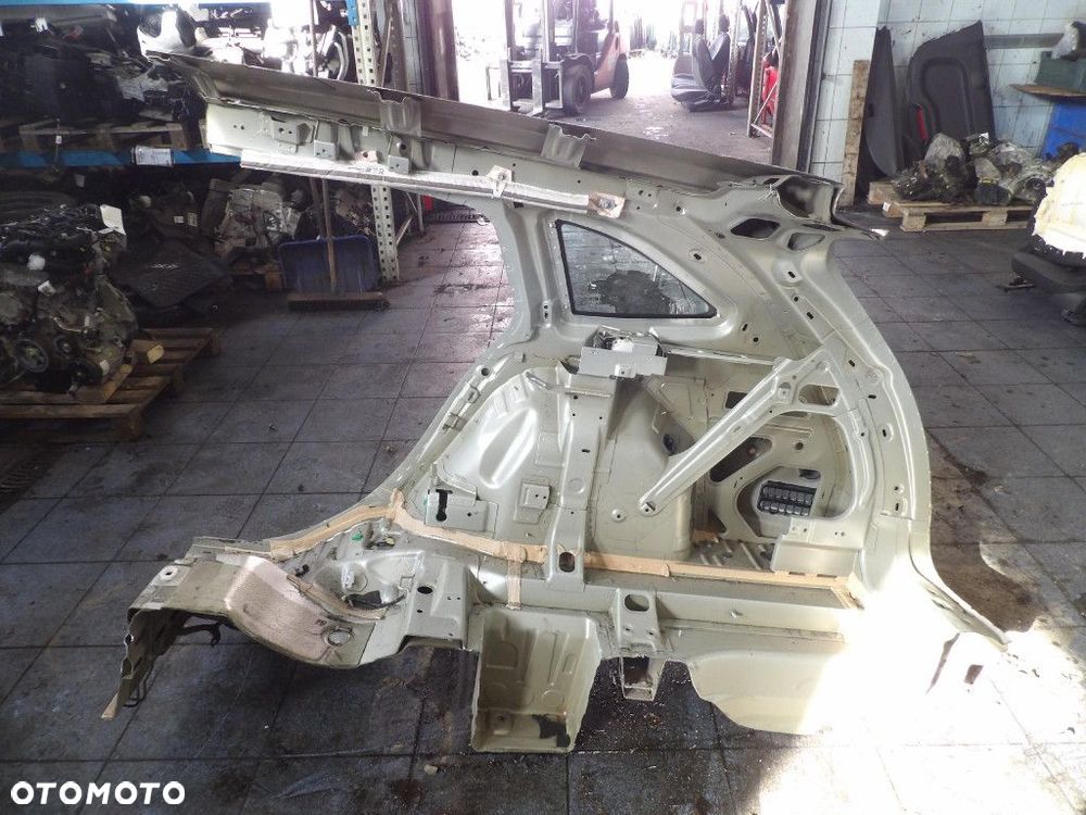 OPEL ASTRA K KOMBI BŁOTNIK TYŁ PRAWY  Z176 - 4