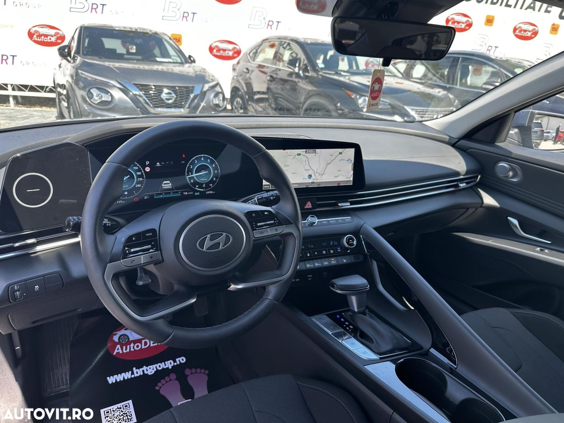 Hyundai Elantra - 5