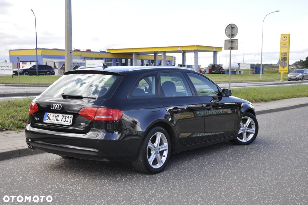 Audi A4 Avant 2.0 TDI DPF clean diesel Attraction - 5