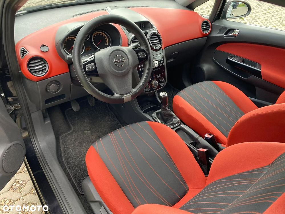Opel Corsa - 36