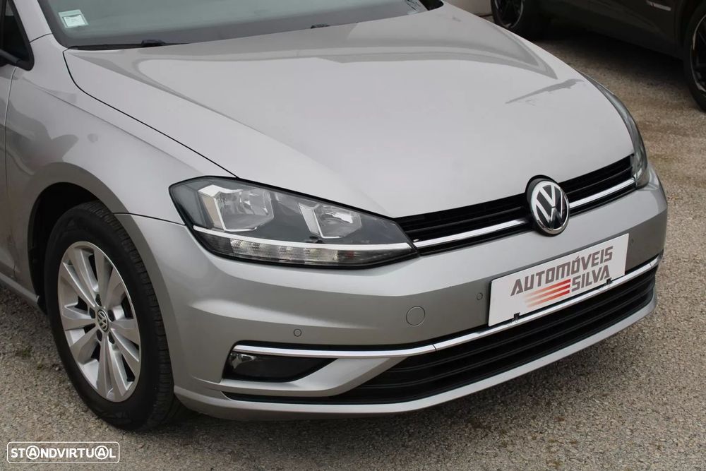 VW Golf 1.6 TDI Confortline - 9