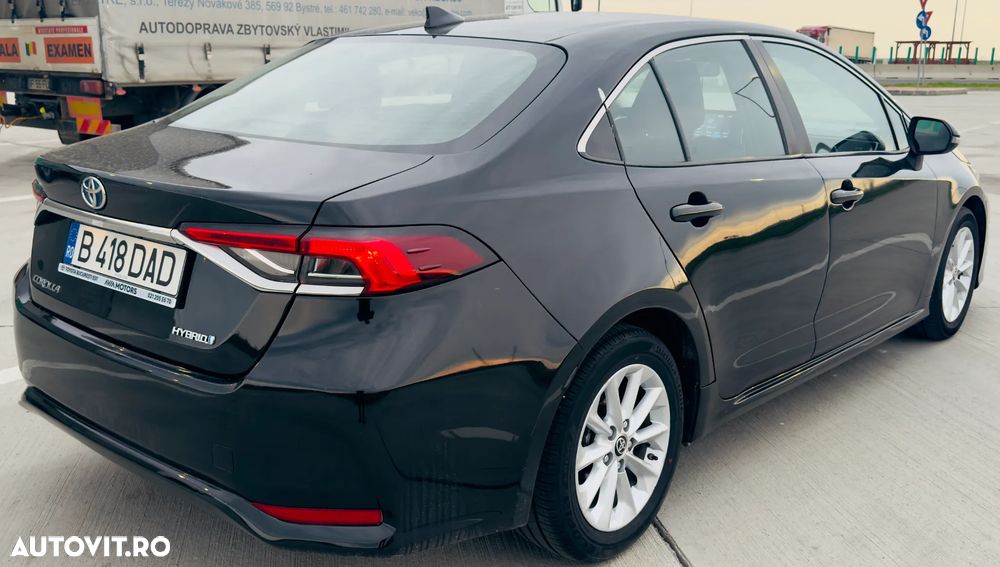 Toyota Corolla 1.8 HSD Dynamic - 23