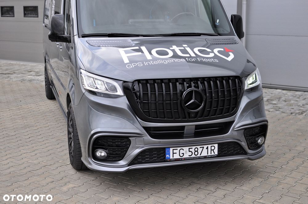 Mercedes-Benz Sprinter 319 Kamper - 4