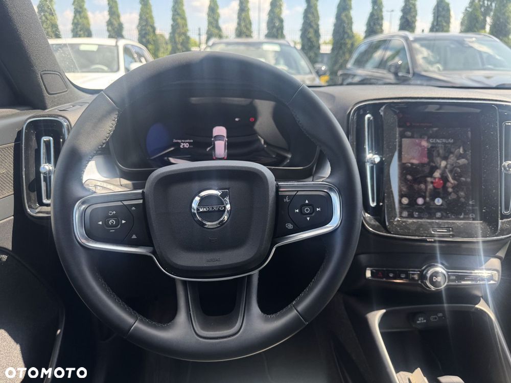 Volvo XC 40 - 27