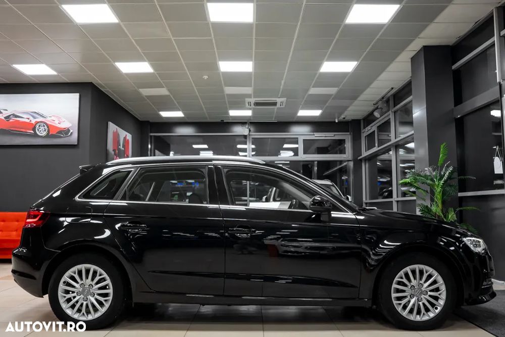 Audi A3 1.6 TDI Sportback (clean diesel) S tronic Ambition - 40