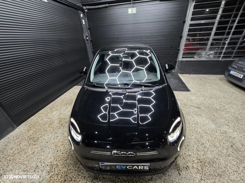 Fiat 500e 3 + 1 42 kWh Icon - 17