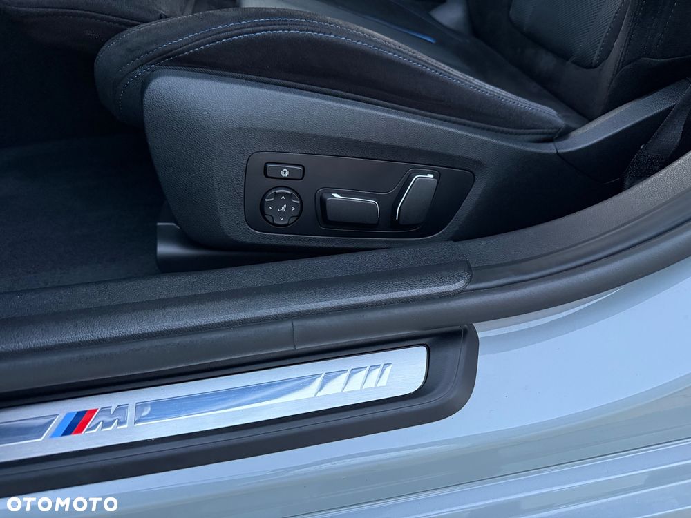 BMW Seria 3 320d xDrive M Sport sport - 23