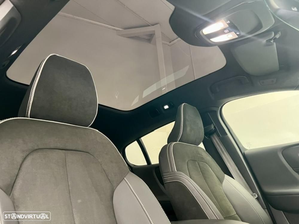 Volvo C40 Recharge Twin First Edition - 23