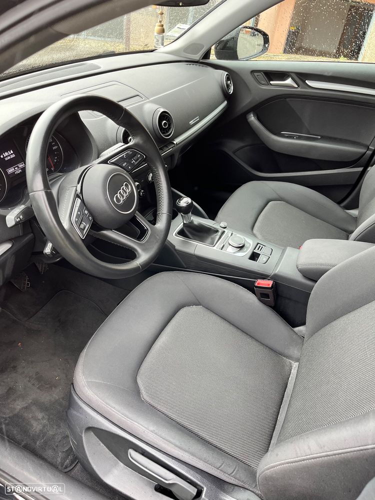 Audi A3 Sportback 30 TDI - 9