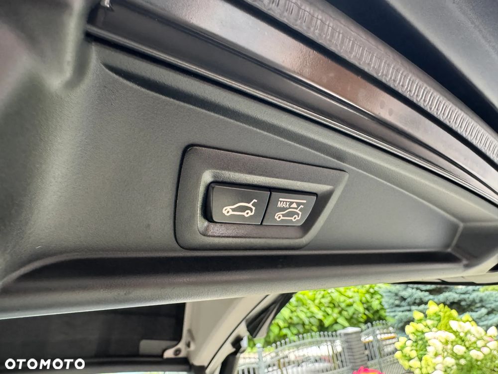 BMW 5GT 535i xDrive Gran Turismo - 36