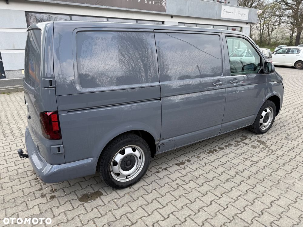Volkswagen Transporter T6.1 150 km 29 tyś km automat hak - 27