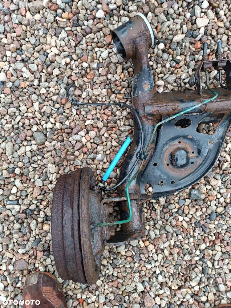 RENAULT CLIO III BELKA ZAWIESZENIE TYŁ TYLNA BELKA - 2