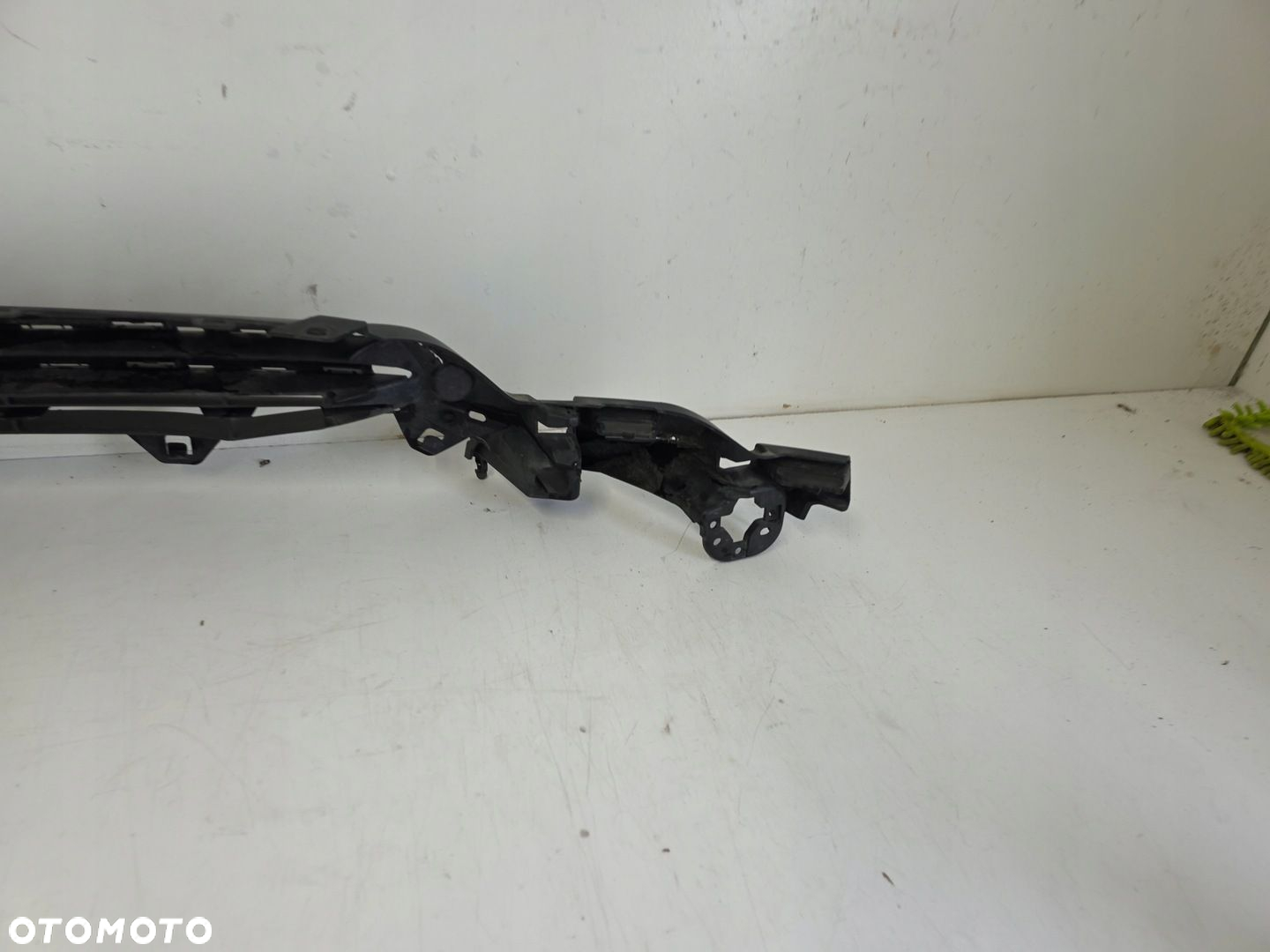 Grill atrapa zderzaka przód CITROEN C4 II 10- - 8