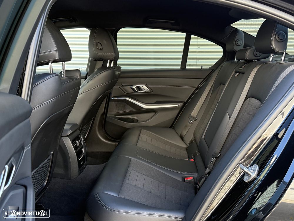 BMW 320 e Line Sport Auto - 11