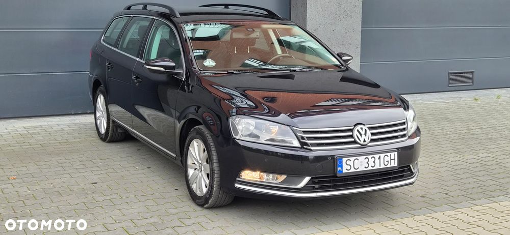 Volkswagen Passat Variant 1.6 TDI DPF BlueMot Comfortline - 19