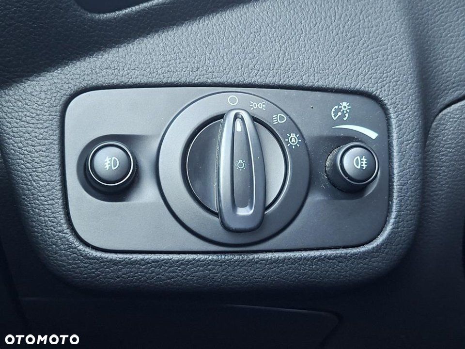 Ford Kuga - 23