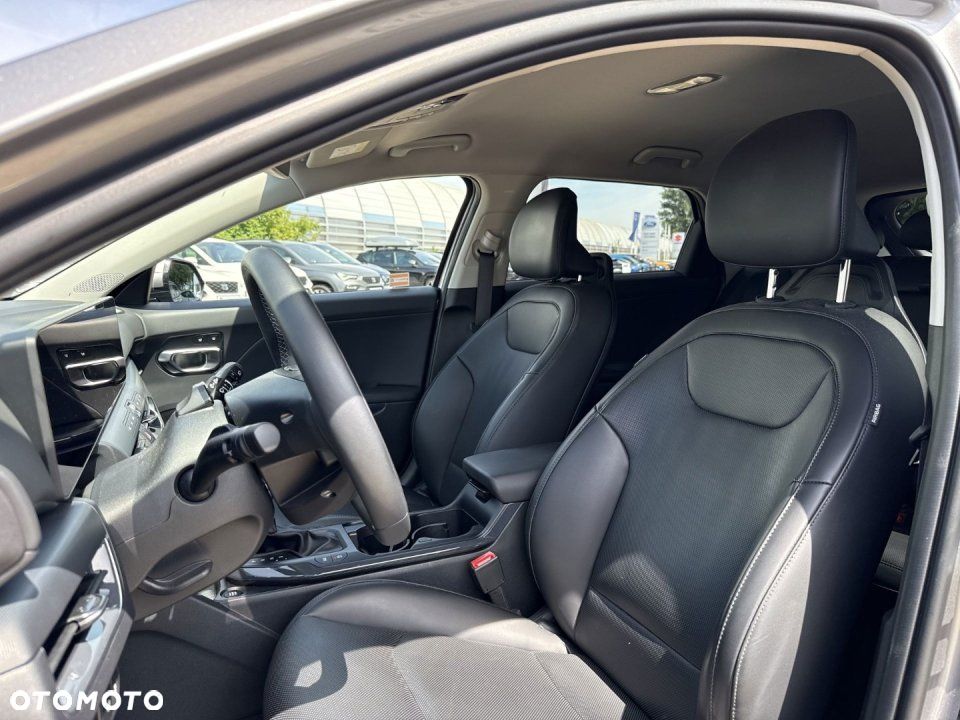 Kia K4 - 12