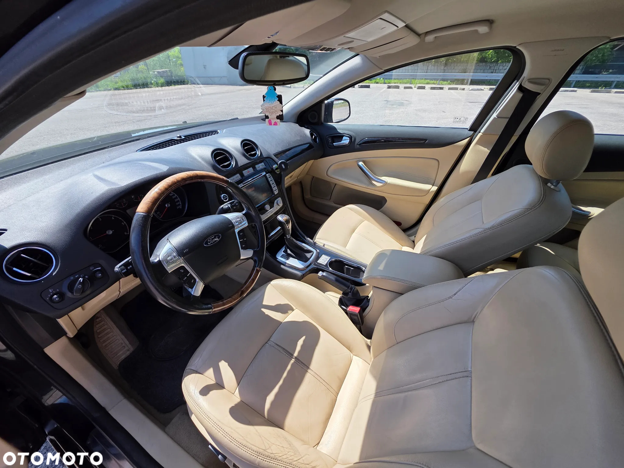 Ford Mondeo 2.0 TDCi Ghia - 10