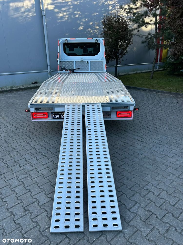 Ford Transit - 16