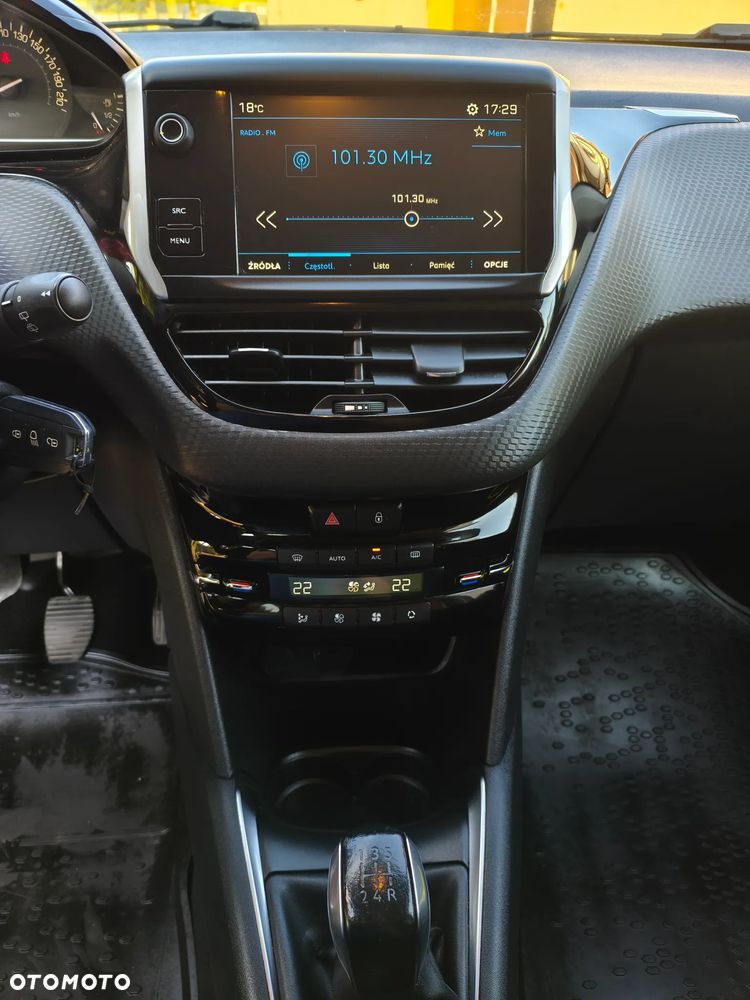 Peugeot 208 1.6 BlueHDi Active - 17