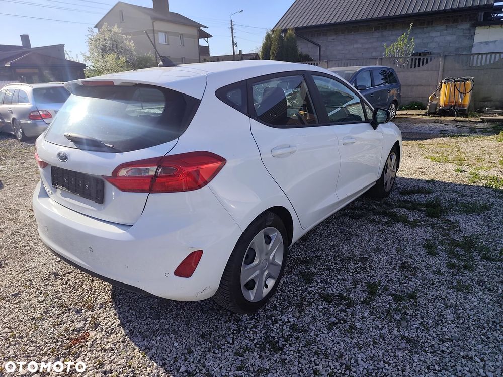Ford Fiesta 1.0 EcoBoost S&S COOL&CONNECT - 6