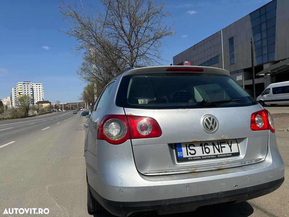 Volkswagen Passat 2.0 TDI DPF Comfortline - 8