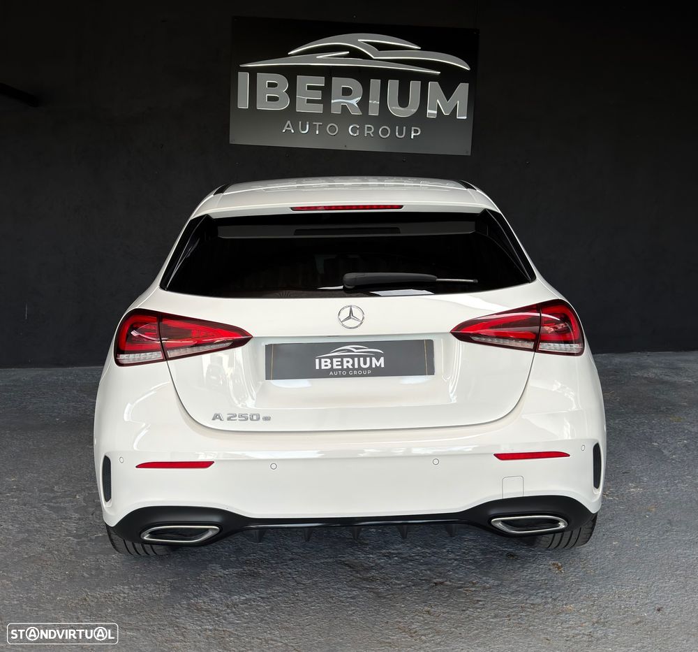 Mercedes-Benz A 250 e 8G-DCT Advanced AMG Line - 12