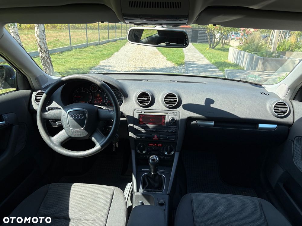 Audi A3 Sportback 2.0 TDI Ambiente - 7